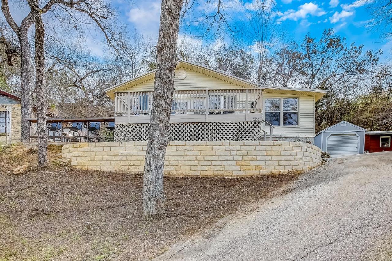 Lakeview Lodge Spicewood Exterior photo